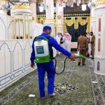 Antisipasi Corona, Masjid Nabawi Disemprot Disinfektan
