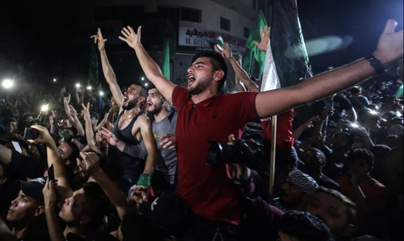 warga palestina rayakan gencatan senjata