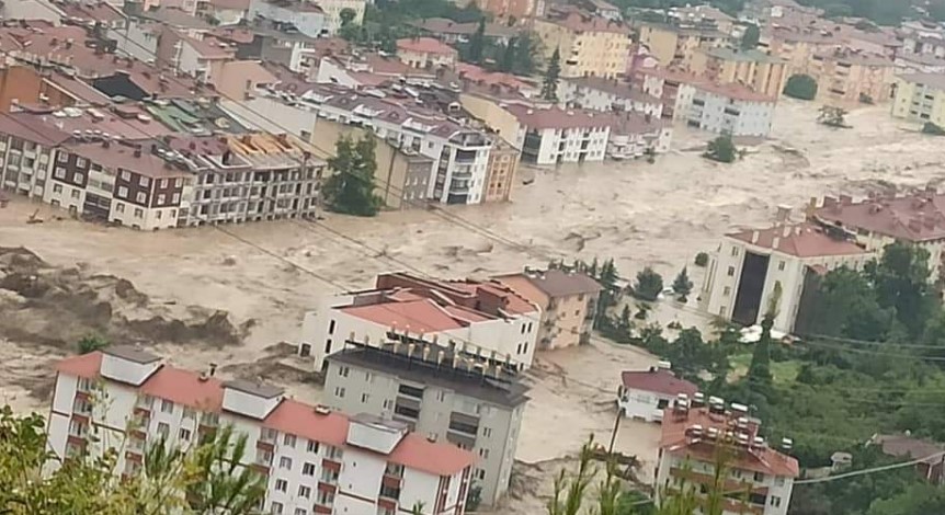 banjir laut hitam