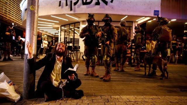 Penembakan di Tel Aviv