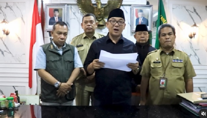 Mengatakan Siap Injak Al Quran Plt Bupati Bogor Iwan Setiawan Minta Maaf 5351