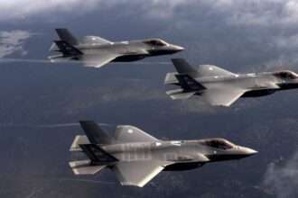 Pesawat F-35 Siluman