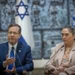 Presiden Israel Isaac Herzog dan Istrinya hilang kontak dengan sang anak