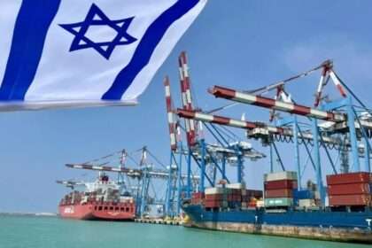 Pelabuhan India menolak urus kapal Israel