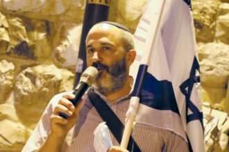 Arieh King orang Israel yang dituduh jadi provokator kerusuhan Inggris