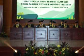 STEI SEBI Wisuda 230 Mahasiswa