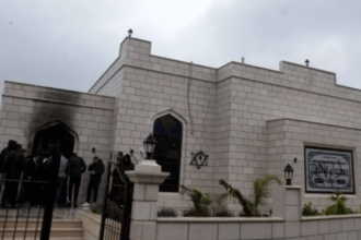 Masjid di Tepi Barat yang dibakar gerombolan pemukim ilegal 'Israel'