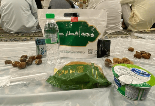 takjil dan makanan buka puasa