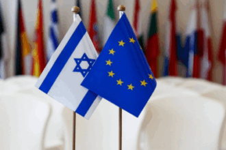 Bendera Israel dan Uni Eropa EU