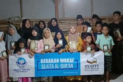 Tebar Wakaf Al-Qur’an di Pelosok Pandeglang, Banten