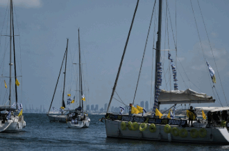 Kapal keluarga sandera Israel