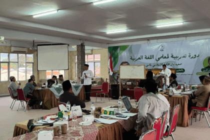 Yapidh Gelar Pelatihan Guru dan Dosen Bahasa Arab