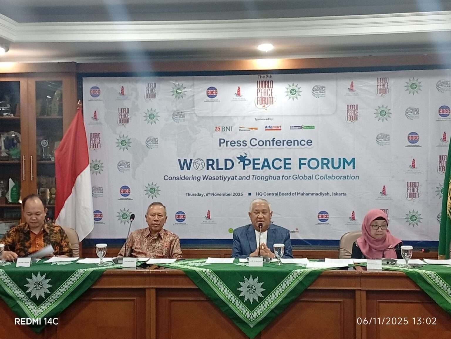 Dunia Butuh Jalan Tengah Hentikan Ekstremitas Global