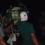 Ikhtiar Menembus Warga Terisolasi dengan Katrol Penyelamat
