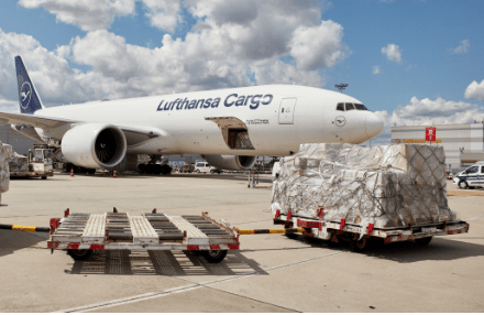 Tak Mau Angkut Senjata 'Israel', Lufthansa Tetapkan Embargo