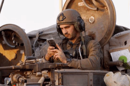 Petinggi militer Israel dilarang pakai android wajibkan iphone