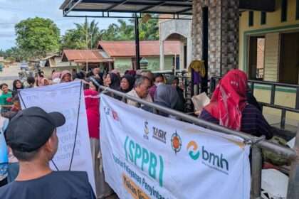 Relawan Hidayatullah Terus Dukung Warga Terdampak Bencana, Bagikan 500 Porsi Makanan