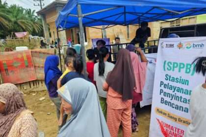 Terobos Jalan Lumpur Demi Hadirkan Santapan Hangat untuk Warga Terdampak Banjir di Tamiang Hulu