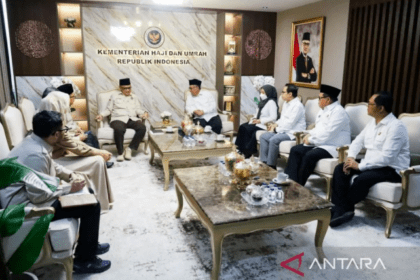 Audiensi antara Badan Amil Zakat Nasional (Baznas) RI bersama Kementerian Haji dan Umrah (Kemenhaj) RI dalam membahas potensi dan tata kelola pelaksanaan dam Haji di Indonesia, termasuk peluang pemanfaatan daging dam bagi masyarakat yang membutuhkan di Jakarta, Rabu (292026). ANTARAHO-Baznas RI